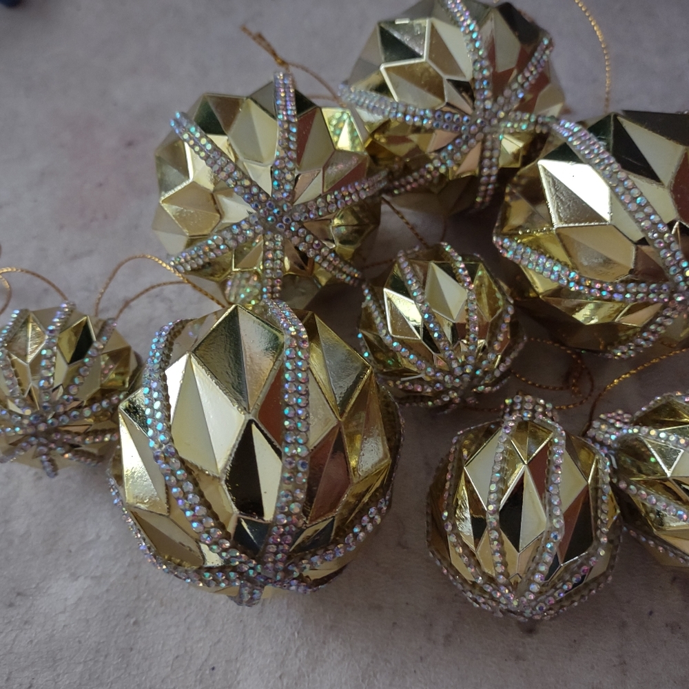 Christmas ornaments new 4 large 4 small handmade - Picture 4 of 4